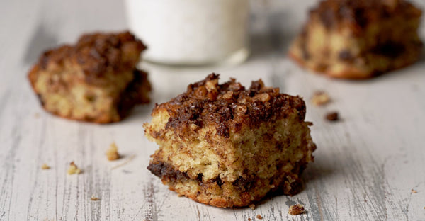 Banana Cake with Chocolate Streusel